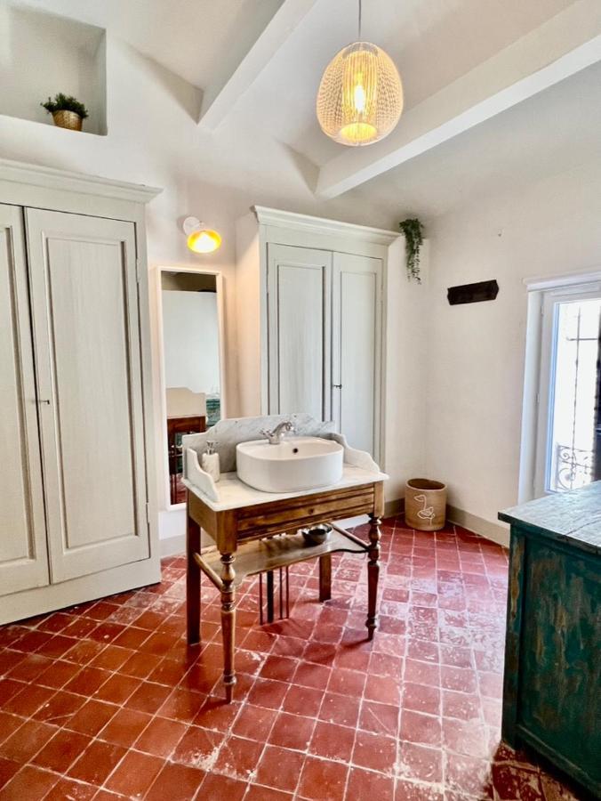 La Villa 1777 Lagnes Dış mekan fotoğraf